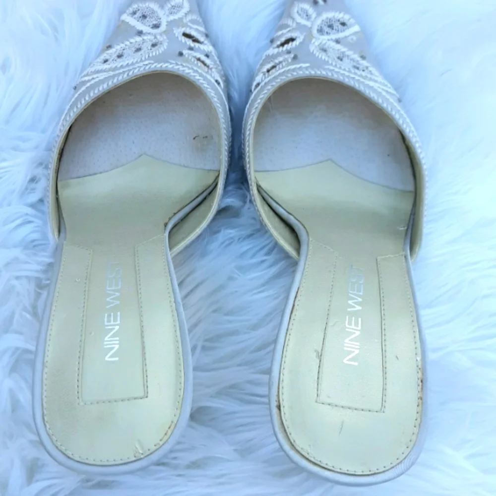 EUC NINE WEST SPECIAL OCCASION SHOES - Picture 5 of 7